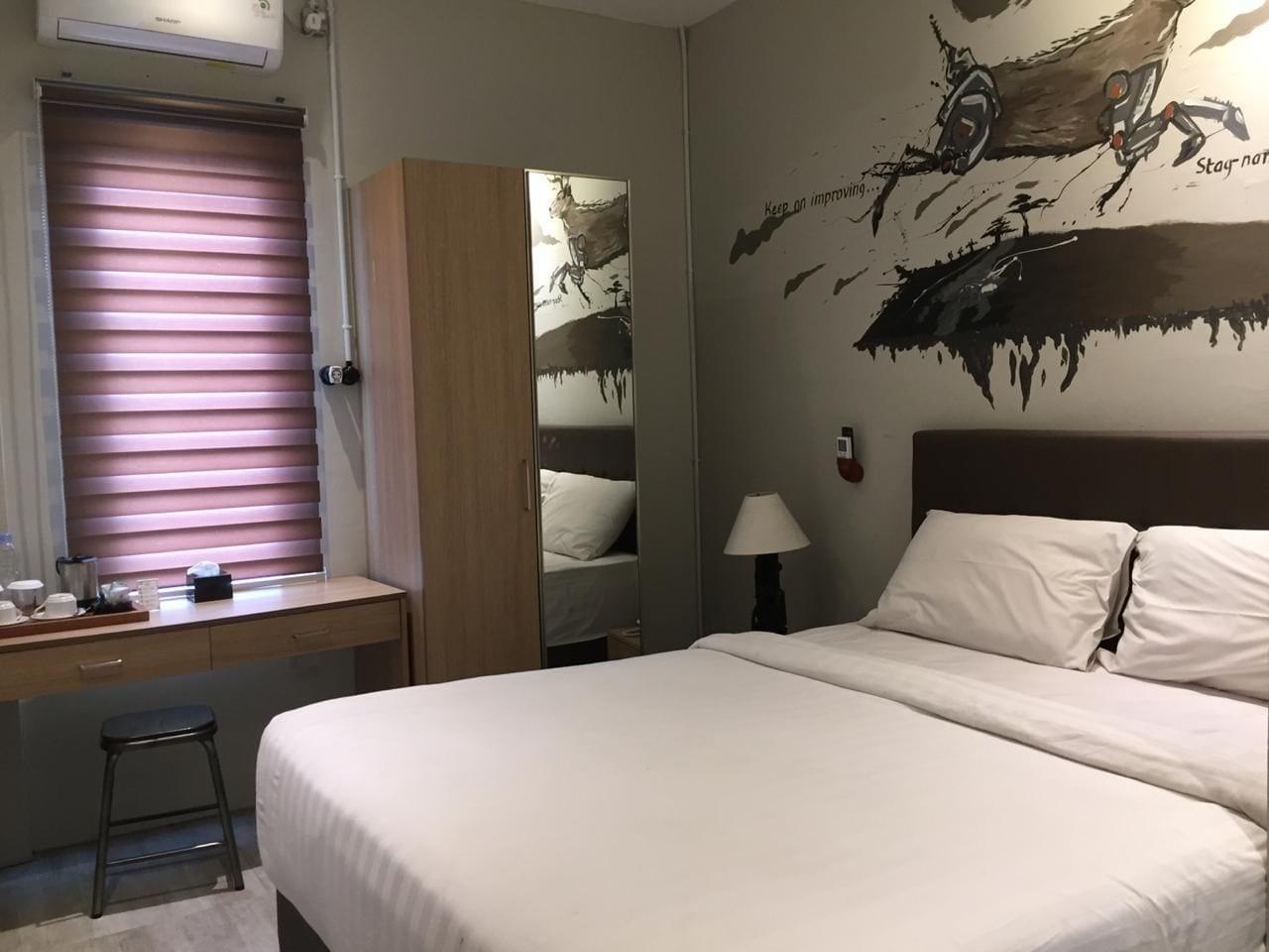 Shine Bnb Cianjur Esterno foto